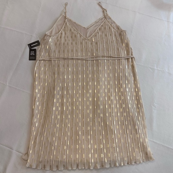 NWT EXPRESS Women’s Spaghetti Strap Party Dress, Size Medium. - Picture 1 of 5